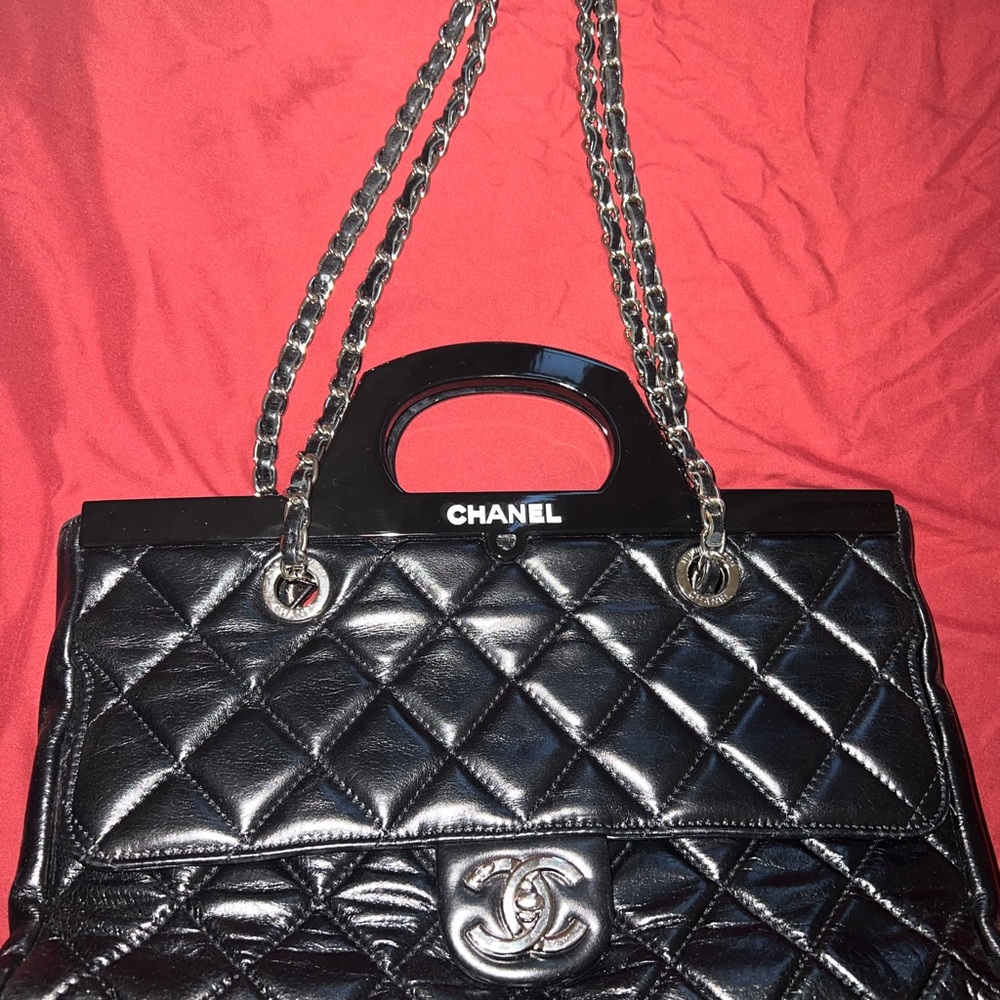 COPY - Chanel 2021 Shoulder Bag Black Quilted